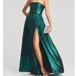 Emerald Green Metallic Retrofete Dress